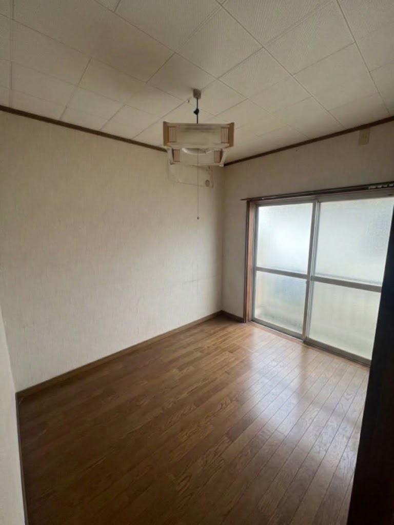南海本線 春木駅 徒歩16分 2階建 築54年の内装写真