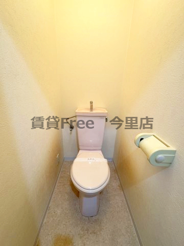 地下鉄今里筋線 今里駅 徒歩8分 6階建 築32年のトイレ写真