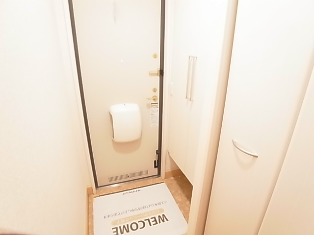 玄関　別部屋