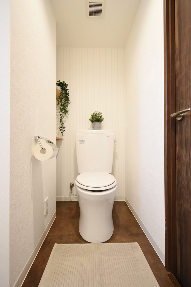 駒沢コーポラスのトイレ写真