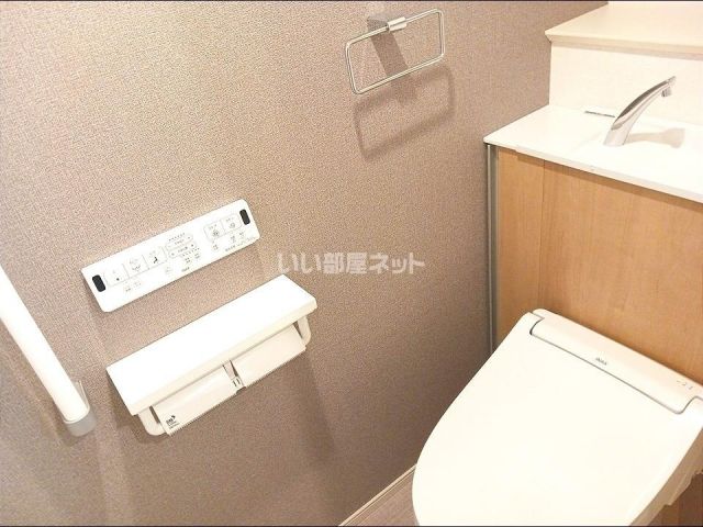 ブルーラグーンのトイレ写真