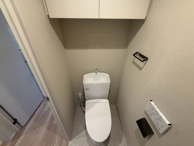 シーズンフラッツ心斎橋EASTのトイレ写真