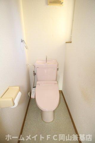 ＪＲ山陽本線 岡山駅 徒歩48分 2階建 築28年のトイレ写真