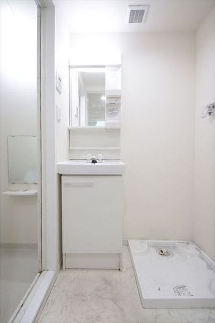 洗面設備　ルクス板橋　北区滝野川6