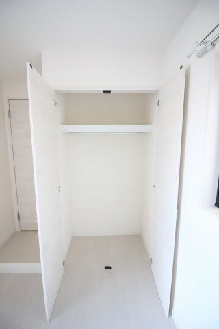 収納　ルクス板橋　北区滝野川6