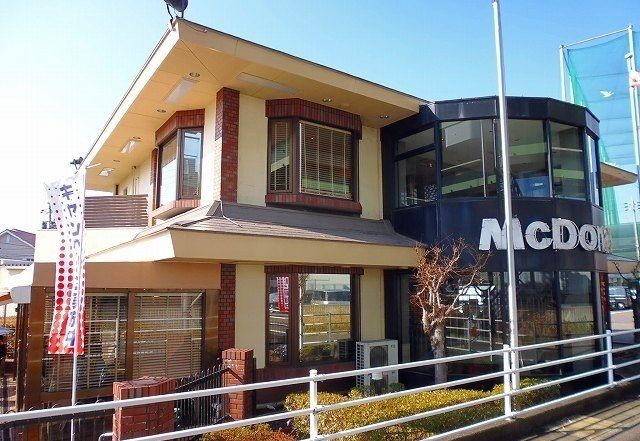 飲食店　マクドナルド（飲食店）まで800m