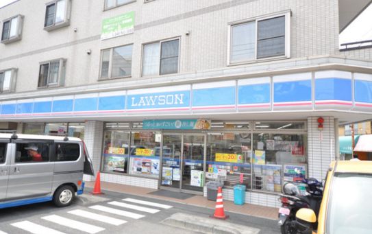 コンビニ　ローソン三郷戸ヶ崎五丁目店（コンビニ）まで866m