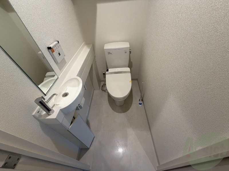 トイレ　トイレです。ウォシュレット付を探している方、おすすめです。