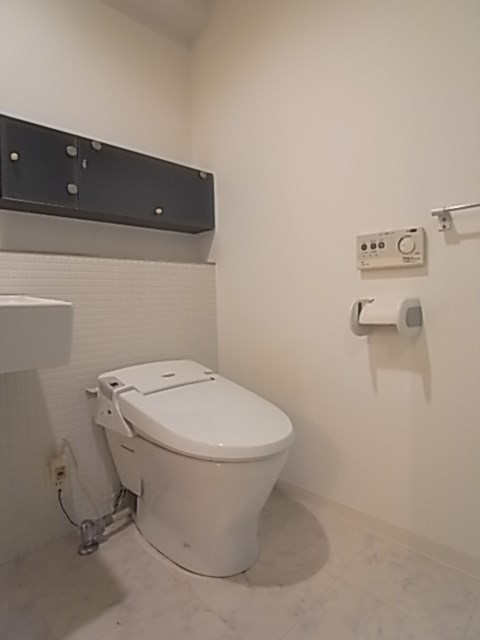 maison du etoilesのトイレ写真