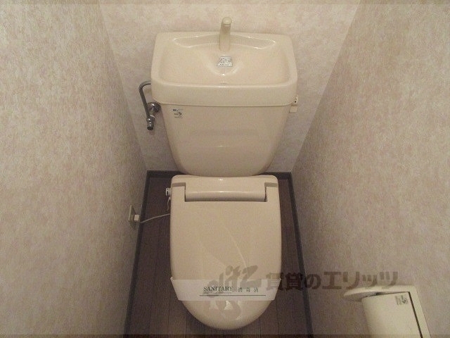 トイレ　１階