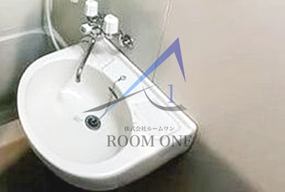 洗面設備　洗面台です。
