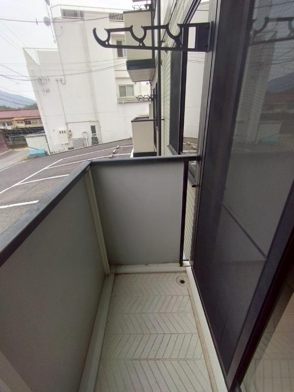 ＪＲ呉線 呉駅 バス乗車時間：26分 最寄りバス停で下車 徒歩3分 2階建 築29年の内装写真