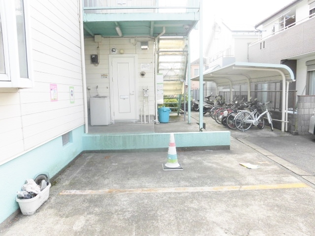 小田急江ノ島線 鶴間駅 徒歩7分 2階建 築40年の外観写真