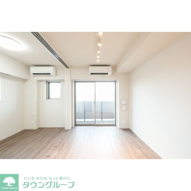 コンフォリア戸越公園の居間写真