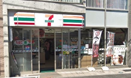 コンビニ　セブンイレブン渋谷千駄ヶ谷1丁目店（コンビニ）まで186m