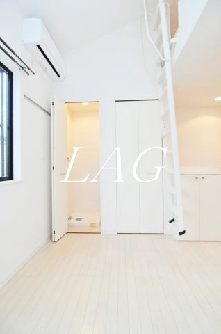 居室・リビング　洋室のお部屋です。