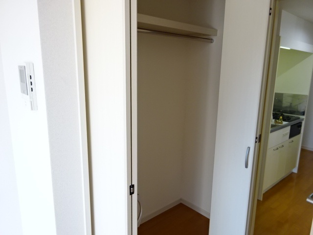 収納　奥行きがあり、たくさん収納できます。