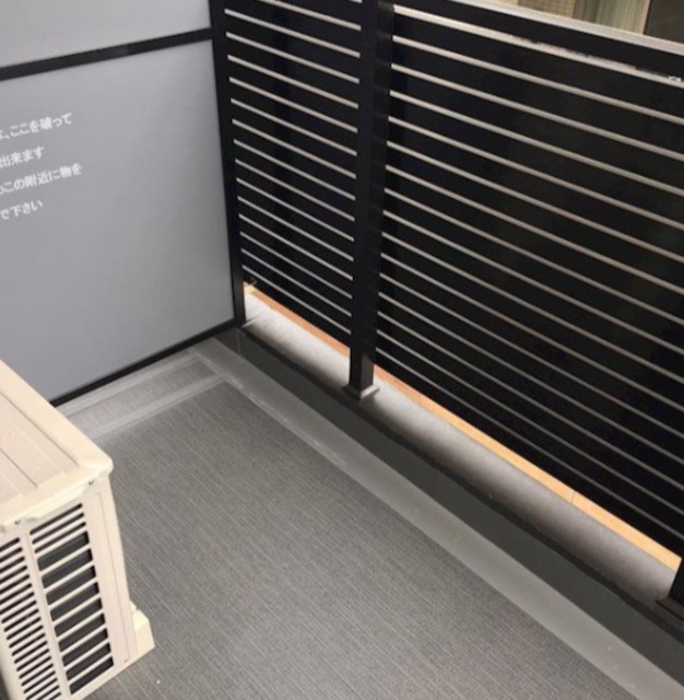 バルコニー