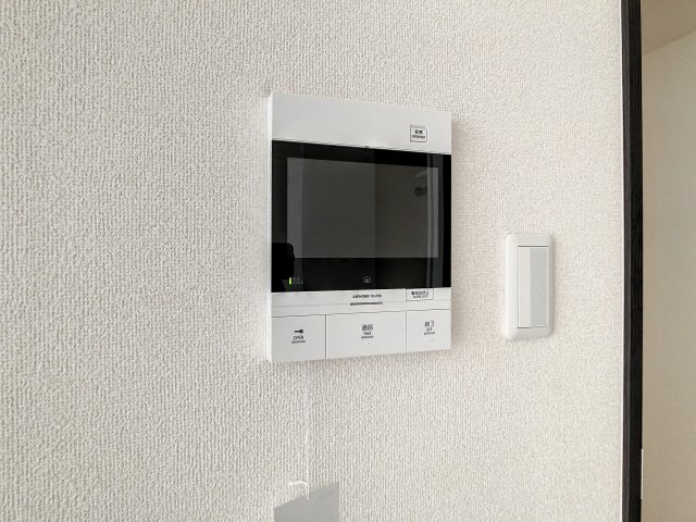 セキュリティ　来訪者が確認できる女性に安心の「TVモニターホン」