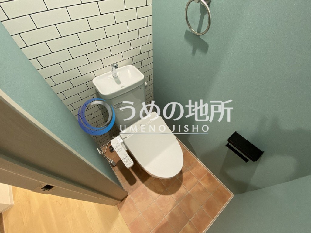 トイレ　トイレ