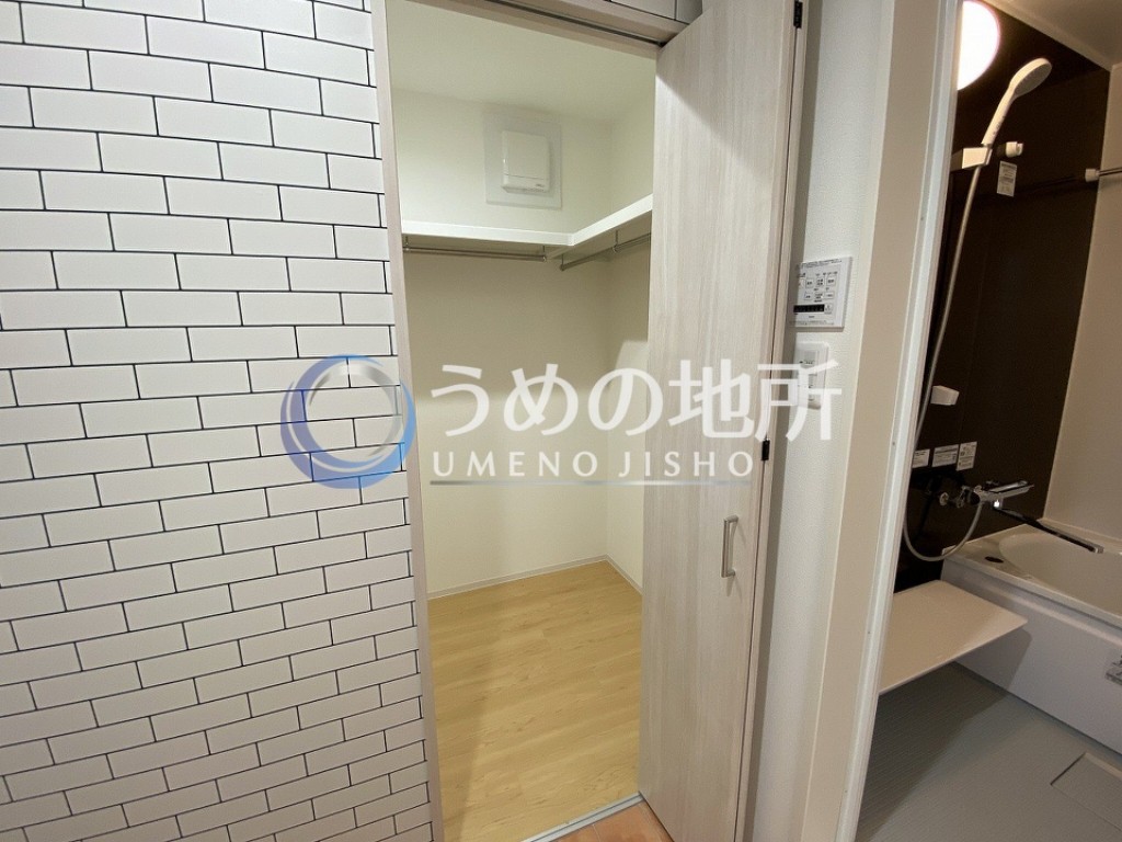 収納　ウォークインクローゼット