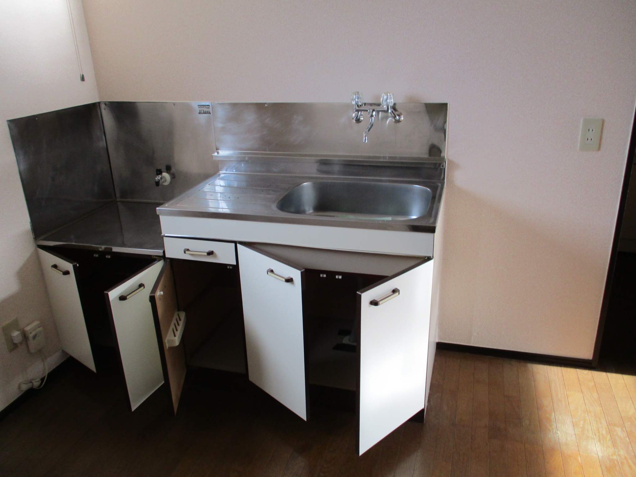 沼尻ハイツA_内装_1