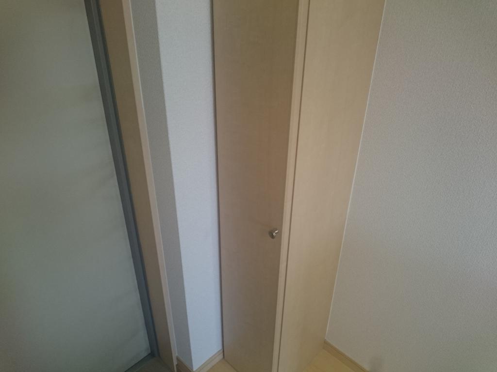 玄関　シューズボックス