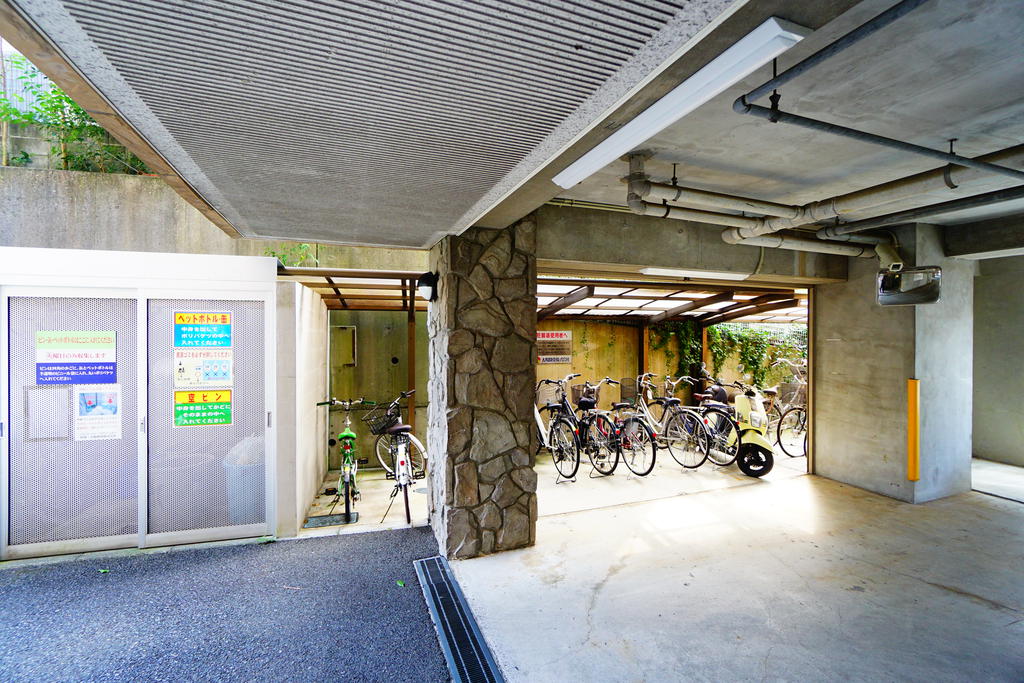 その他共有部分　ゴミステーション敷地内にあります