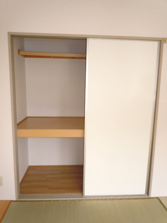 居室・リビング　和室収納