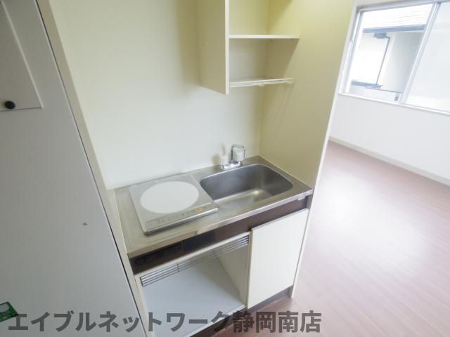 キッチン　電気コンロ付き！システムキッチン♪