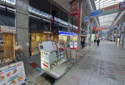 コンビニ　ローソン せんば心斎橋筋店（コンビニ）まで269m