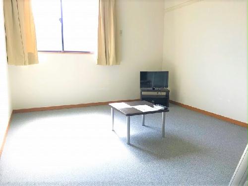 居室・リビング　1階床はフローリングです(現状優先)