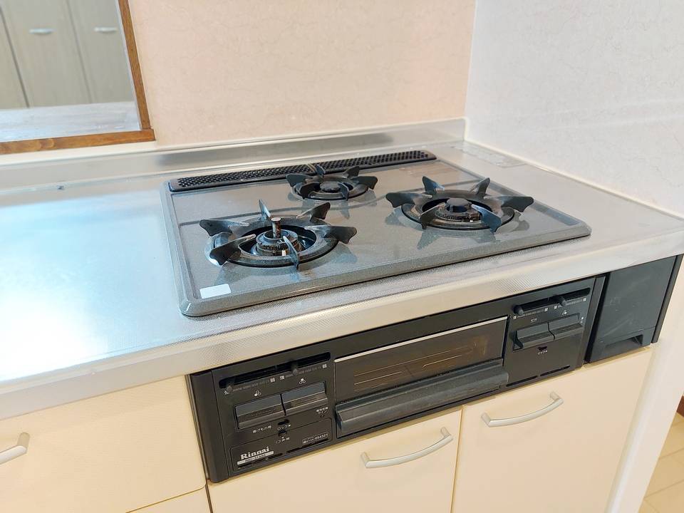 キッチン　ガスコンロ