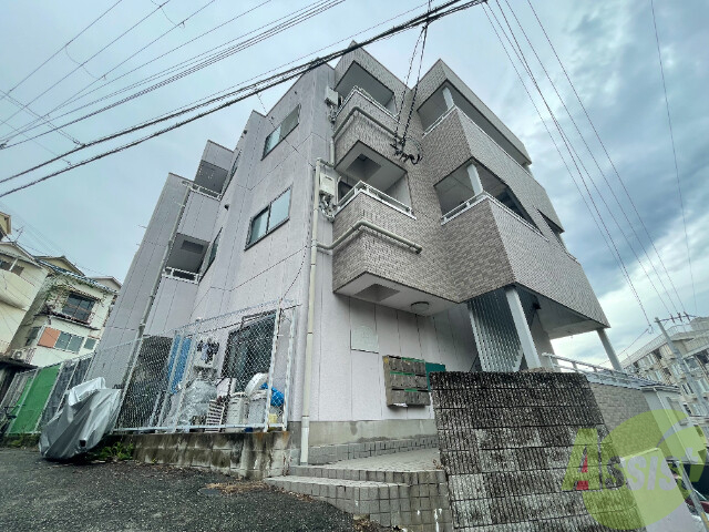 神戸市長田区五位ノ池町のマンションの建物外観