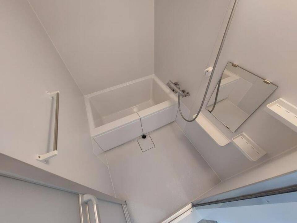 バス・シャワールーム　浴室