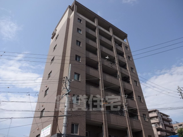 名古屋市熱田区波寄町のマンションの建物外観