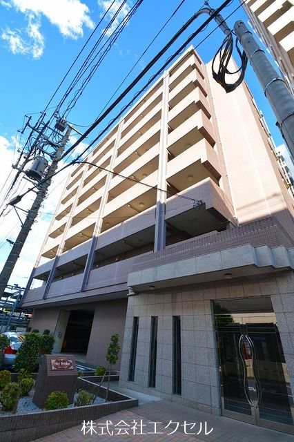 建物外観　安心のオートロックマンション。青梅線河辺駅から徒歩3分です★