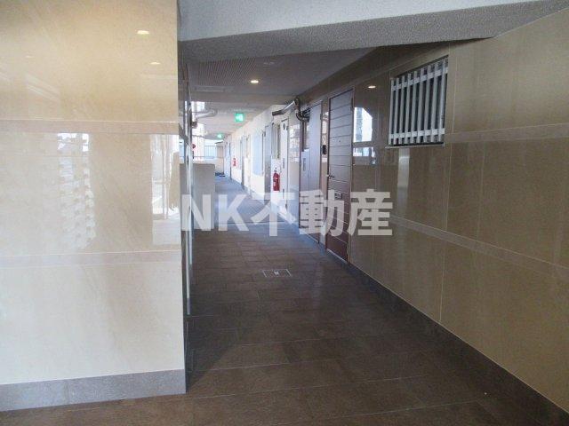 ロビー　建物の内部です