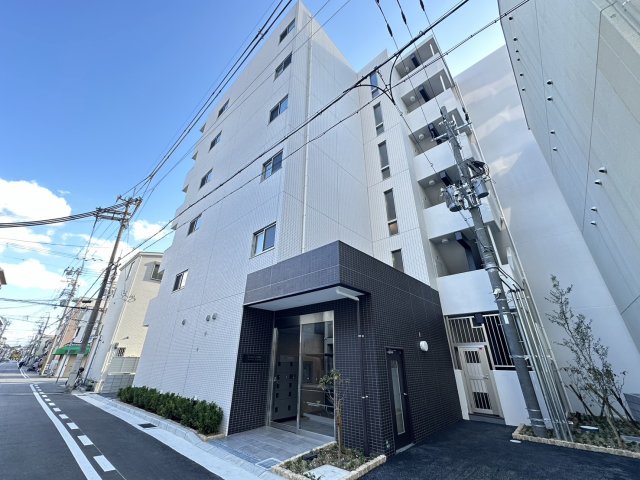 西宮市笠屋町のマンションの建物外観