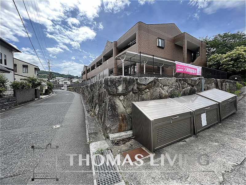 飯塚市大日寺のアパートの建物外観