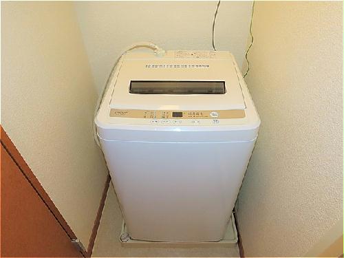 その他設備　洗濯機も付いています