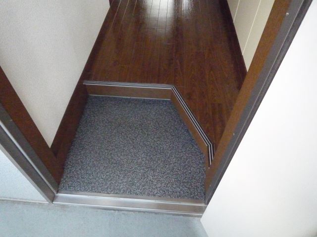 玄関　玄関前スペース。