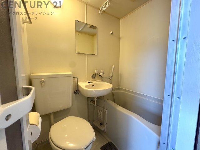 バス・シャワールーム　ユニットバス！