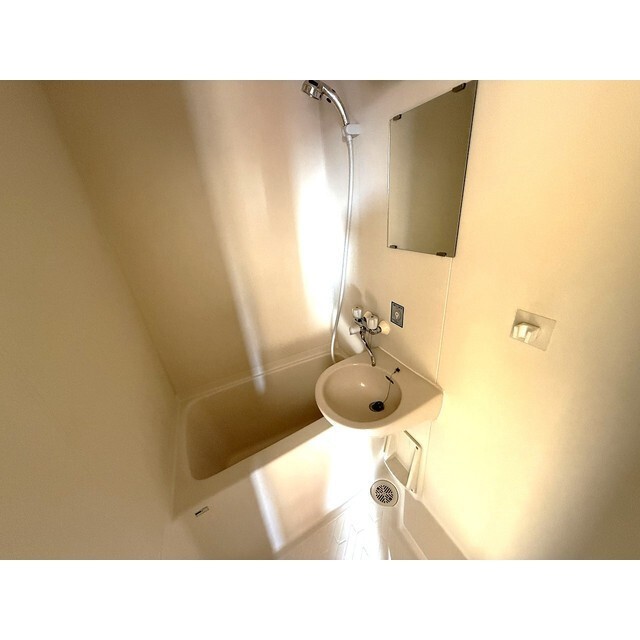 バス・シャワールーム　洗面