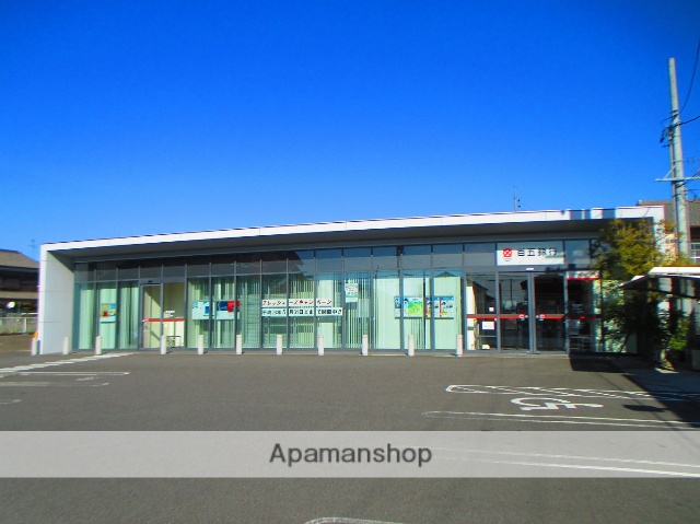 銀行　（株）百五銀行／上野支店緑ケ丘出張所（銀行）まで570m