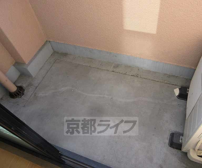 バルコニー　ちょっとしたスペースです