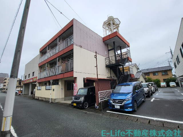 コーポ新大江の建物外観