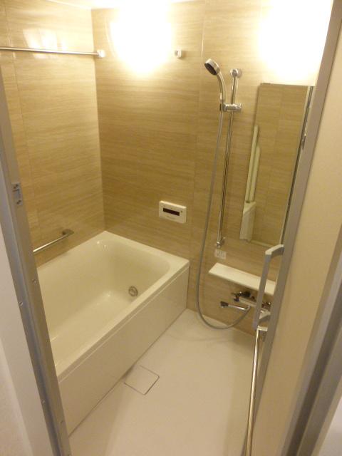 バス・シャワールーム　バス※別部屋参考写真