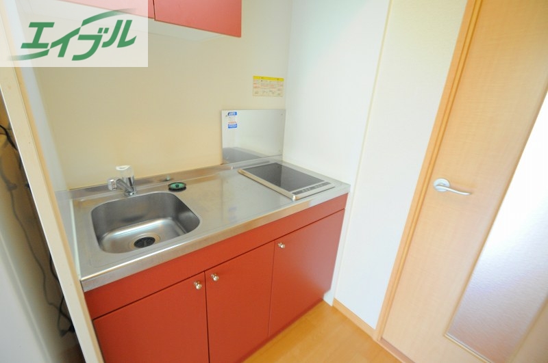 キッチン　※写真と現状が異なる場合は現状を優先