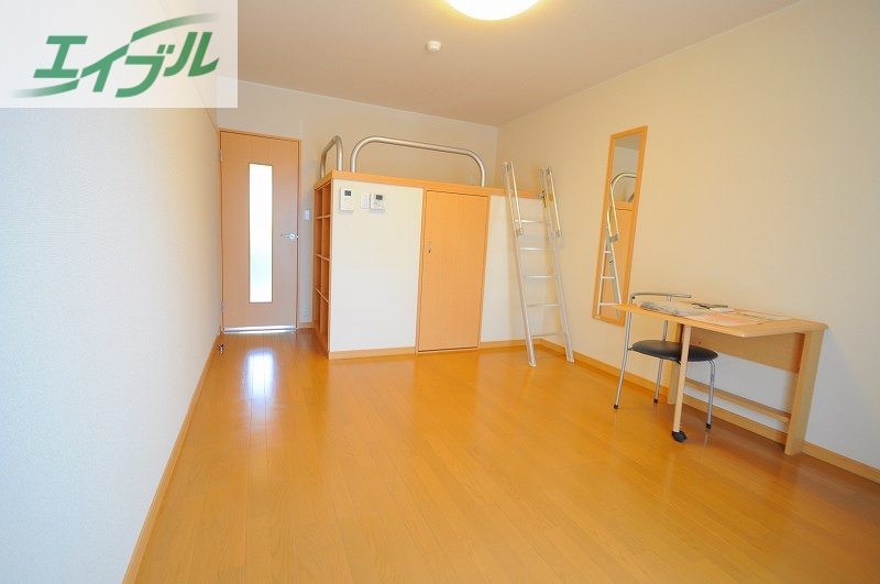 居室・リビング　※写真と現状が異なる場合は現状を優先